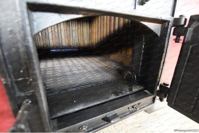 Колосниковый котел КВр-0.7 К